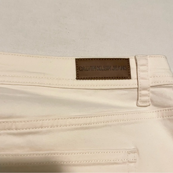 Calvin Klein Jeans Cropped Jeans Womens Size 16 - Picture 12 of 16